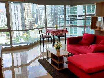 1 bedroom condo at Sukhumvit Suite for sale