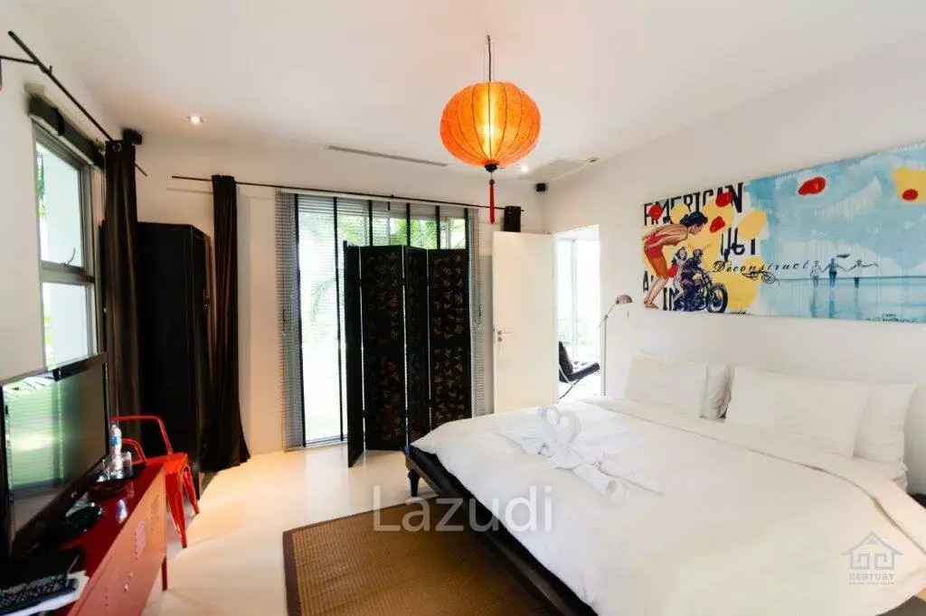 BAAN ING PHU : Designer and immaculate 8 Bed Pool Villa Estate.