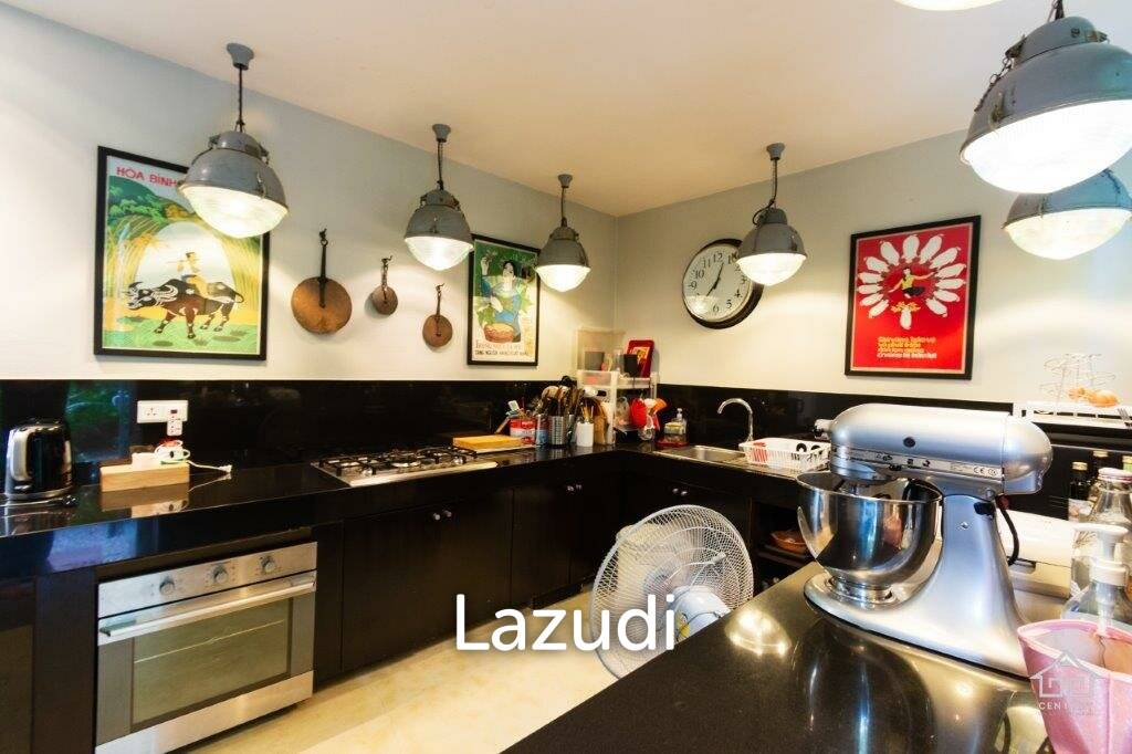 2,505 Sqm 8 Bed 8 Bath Villa For Sale