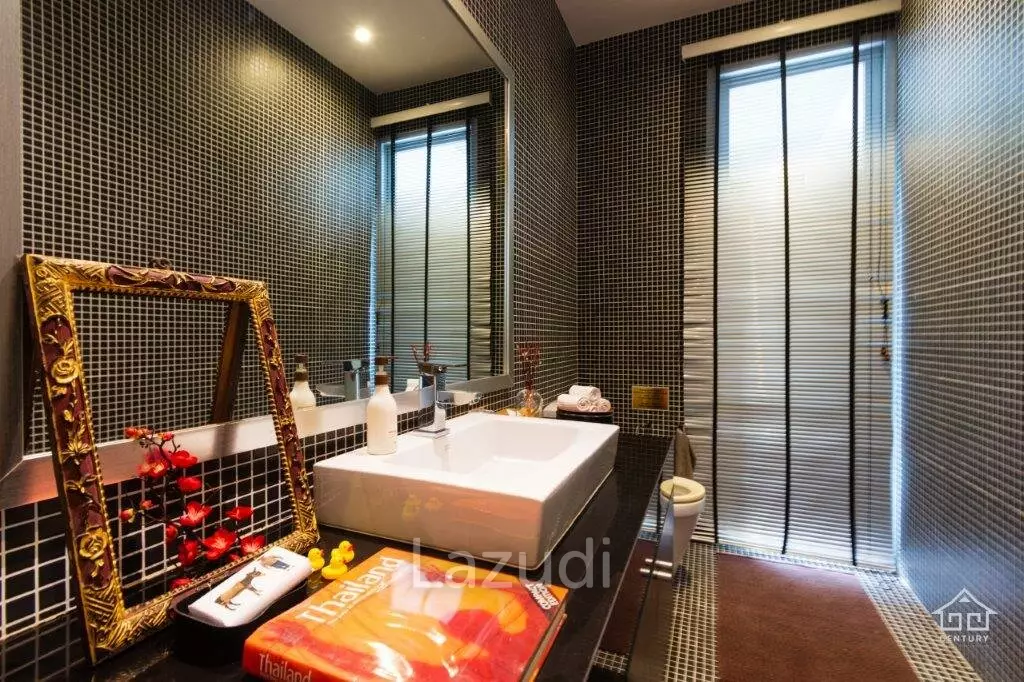 BAAN ING PHU : Designer and immaculate 8 Bed Pool Villa Estate.