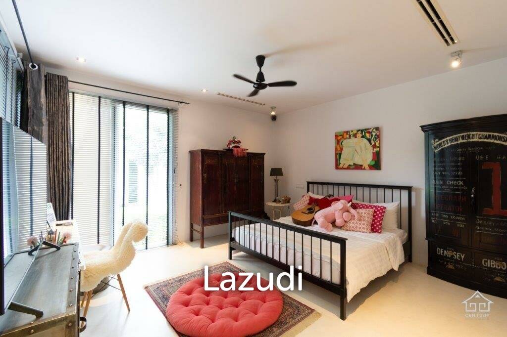 2,505 Sqm 8 Bed 8 Bath Villa For Sale