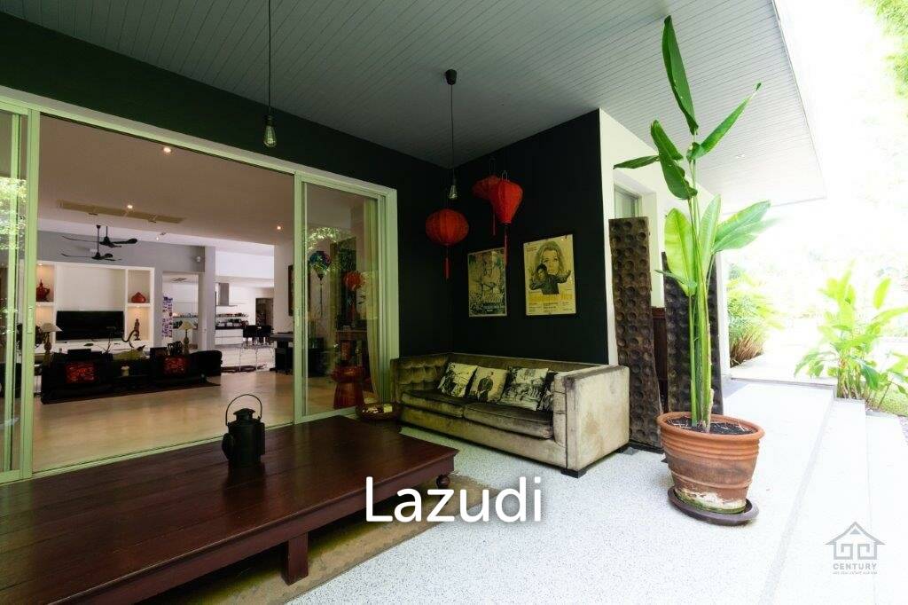 2,505 Sqm 8 Bed 8 Bath Villa For Sale