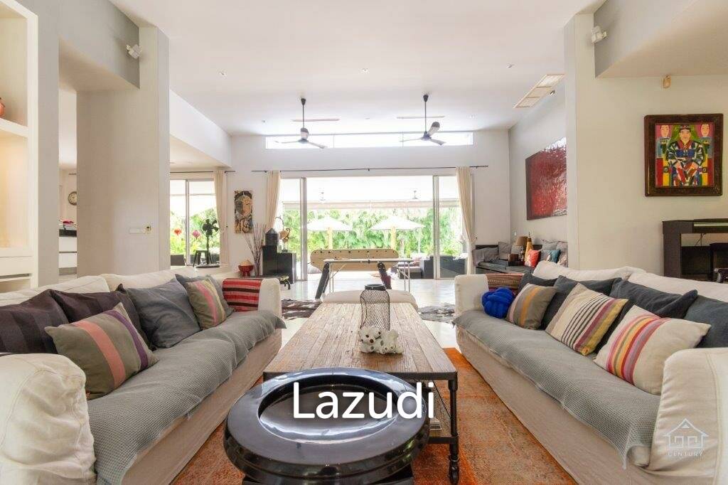 2,505 Sqm 8 Bed 8 Bath Villa For Sale