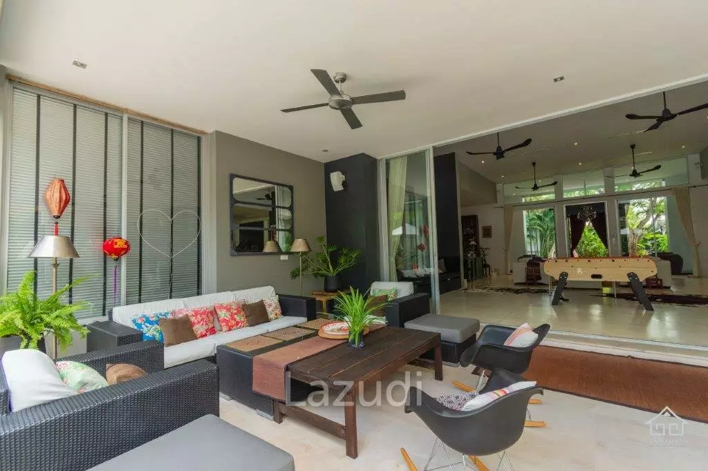 BAAN ING PHU : Designer and immaculate 8 Bed Pool Villa Estate.