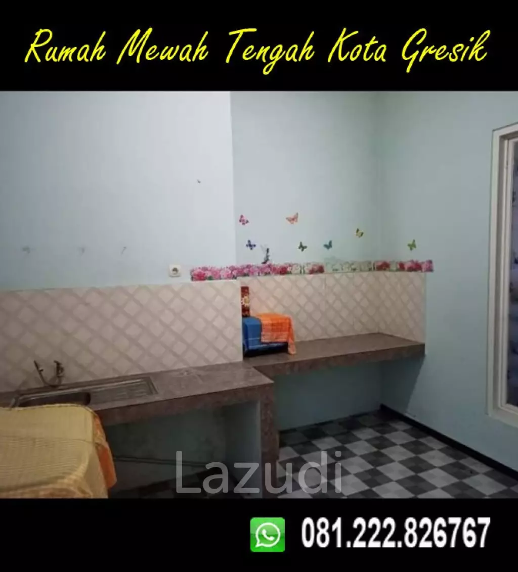 Dijual Rumah Mewah Tengah Kota Gresik