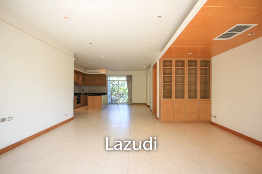 Stunning 2 Bed Great Priced Condo At Blue Lagoon Condo