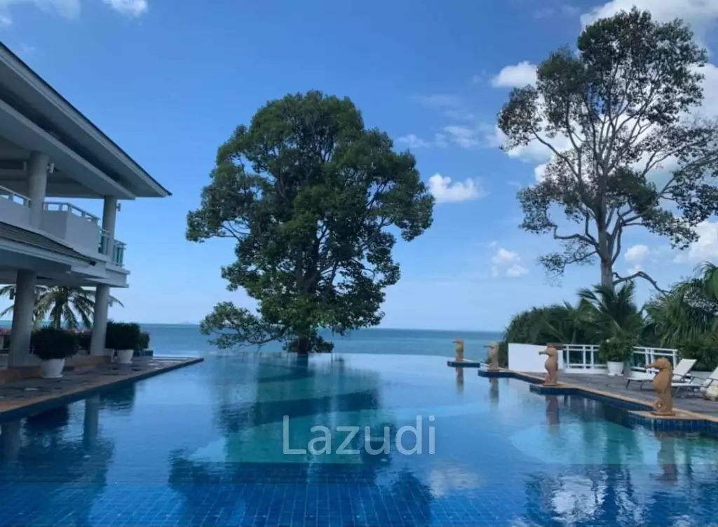 Luxurious Oceanview Villa in Baan Talay, Chonburi