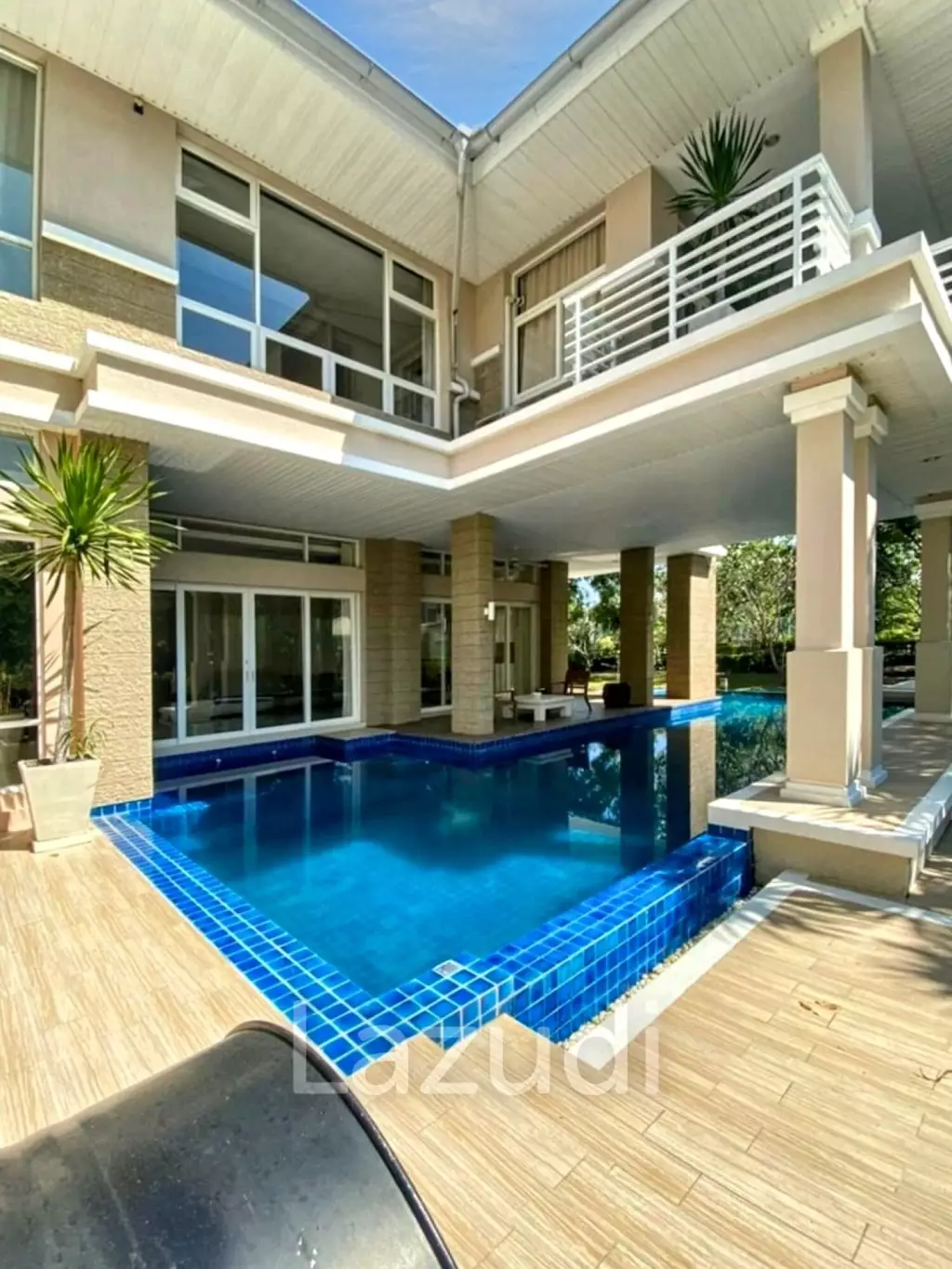 Luxurious Oceanview Villa in Baan Talay, Chonburi