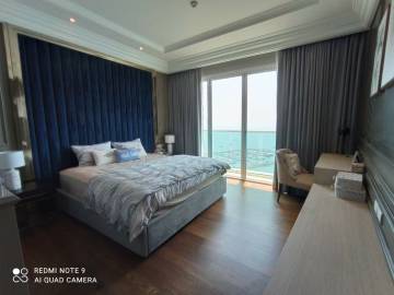 3 brs beachfront condo for sale