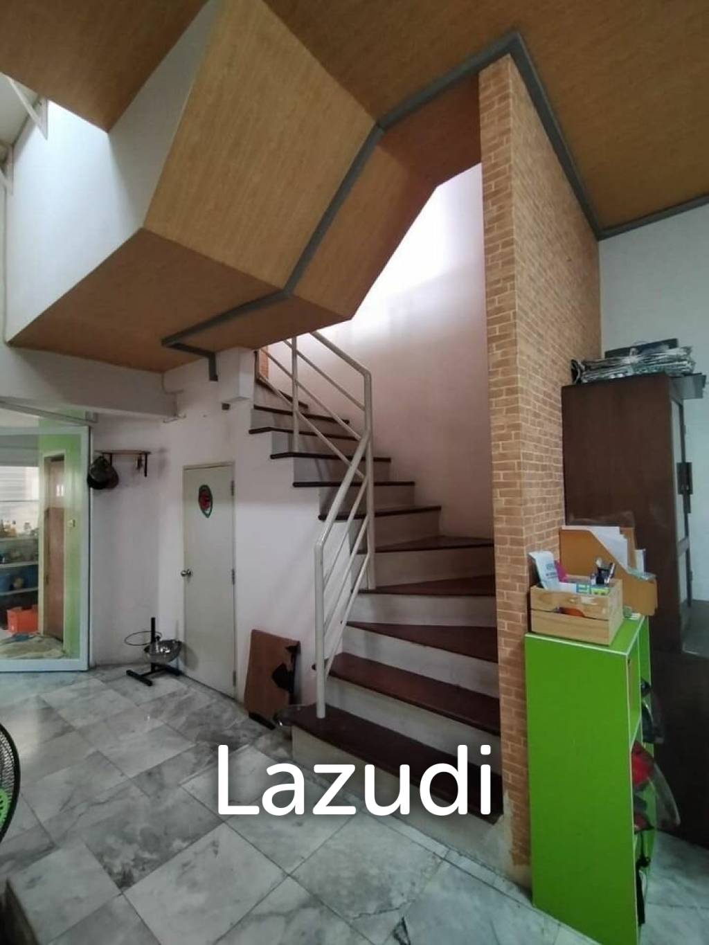 Townhouse for sale in Ramkamhaeng area