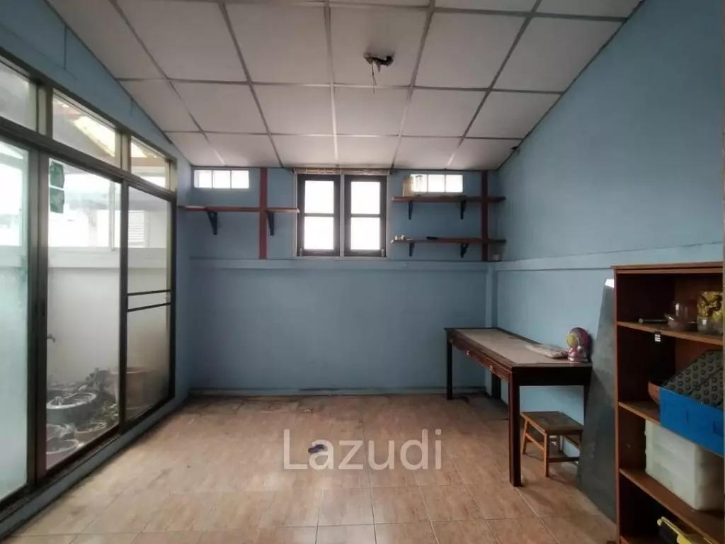 Townhouse for sale in Ramkamhaeng area