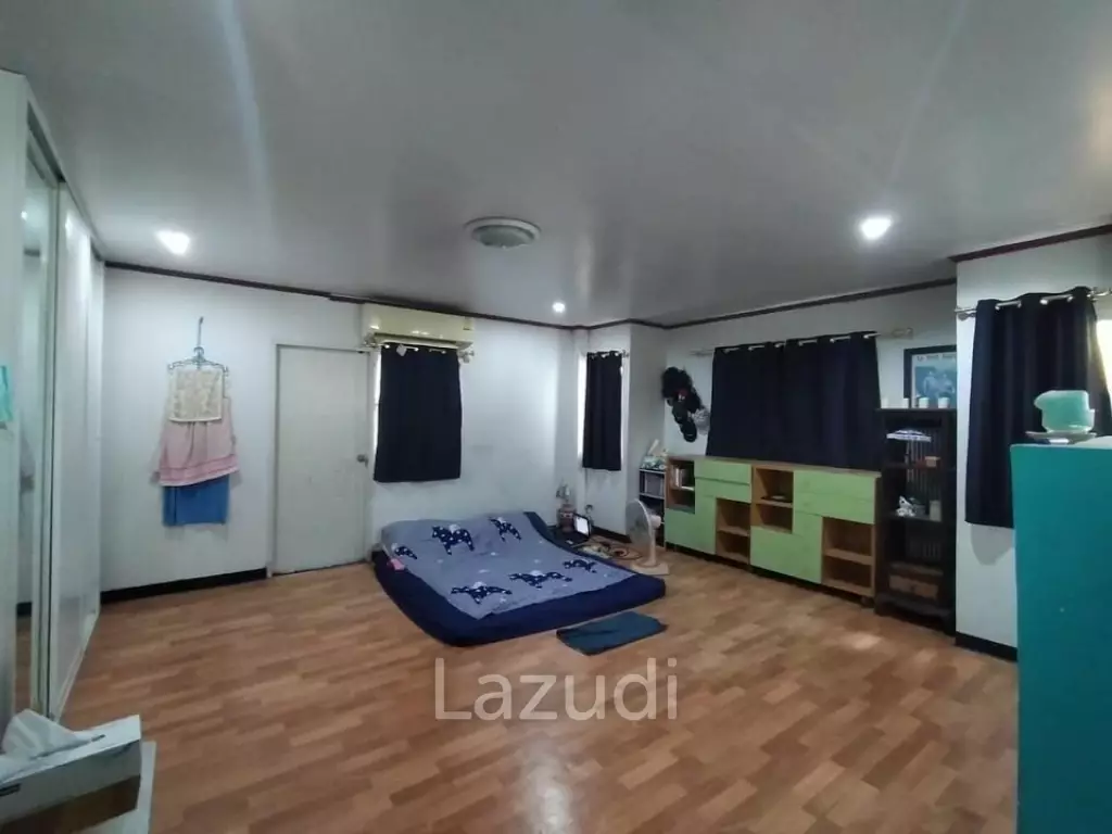 Townhouse for sale in Ramkamhaeng area