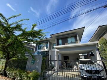 4 Bed 51 Sqwa House for sale in Bang Na
