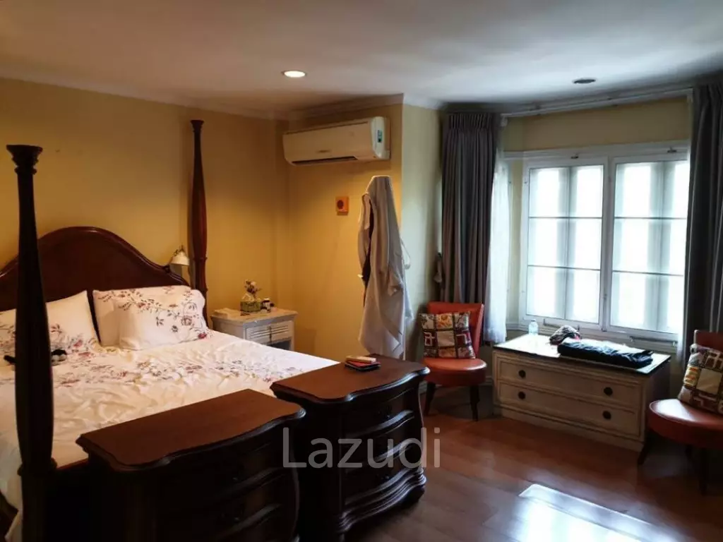 Towhouse at Fantasia Villa 2 For Sale with tenant