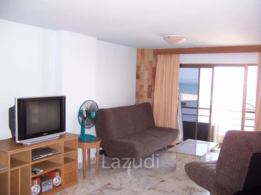 Pool, Ocean, Mountain view 70sqm, Studio.