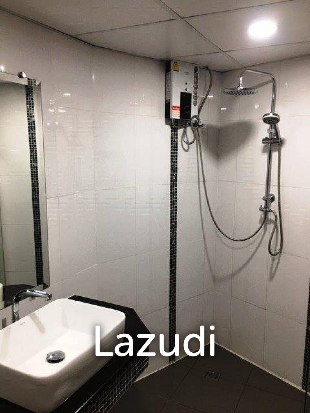 Pool, Ocean, Mountain view 70sqm, Studio.