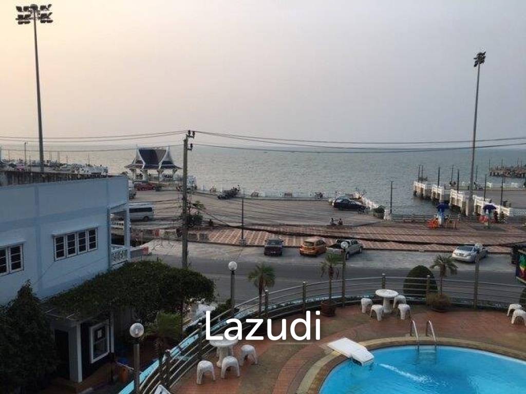 Pool, Ocean, Mountain view 70sqm, Studio.
