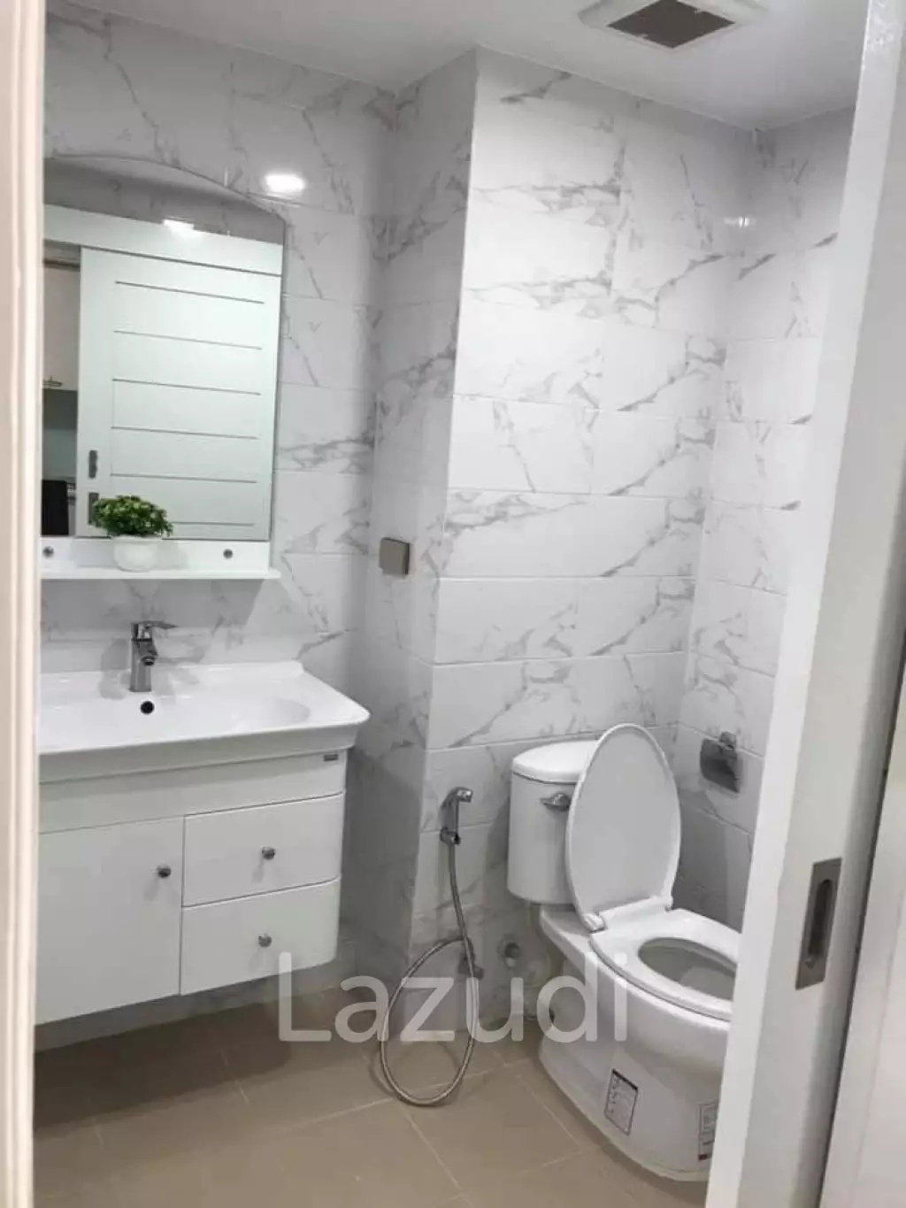 50 Sqm 1 Bed 1 Bath Condo For Sale