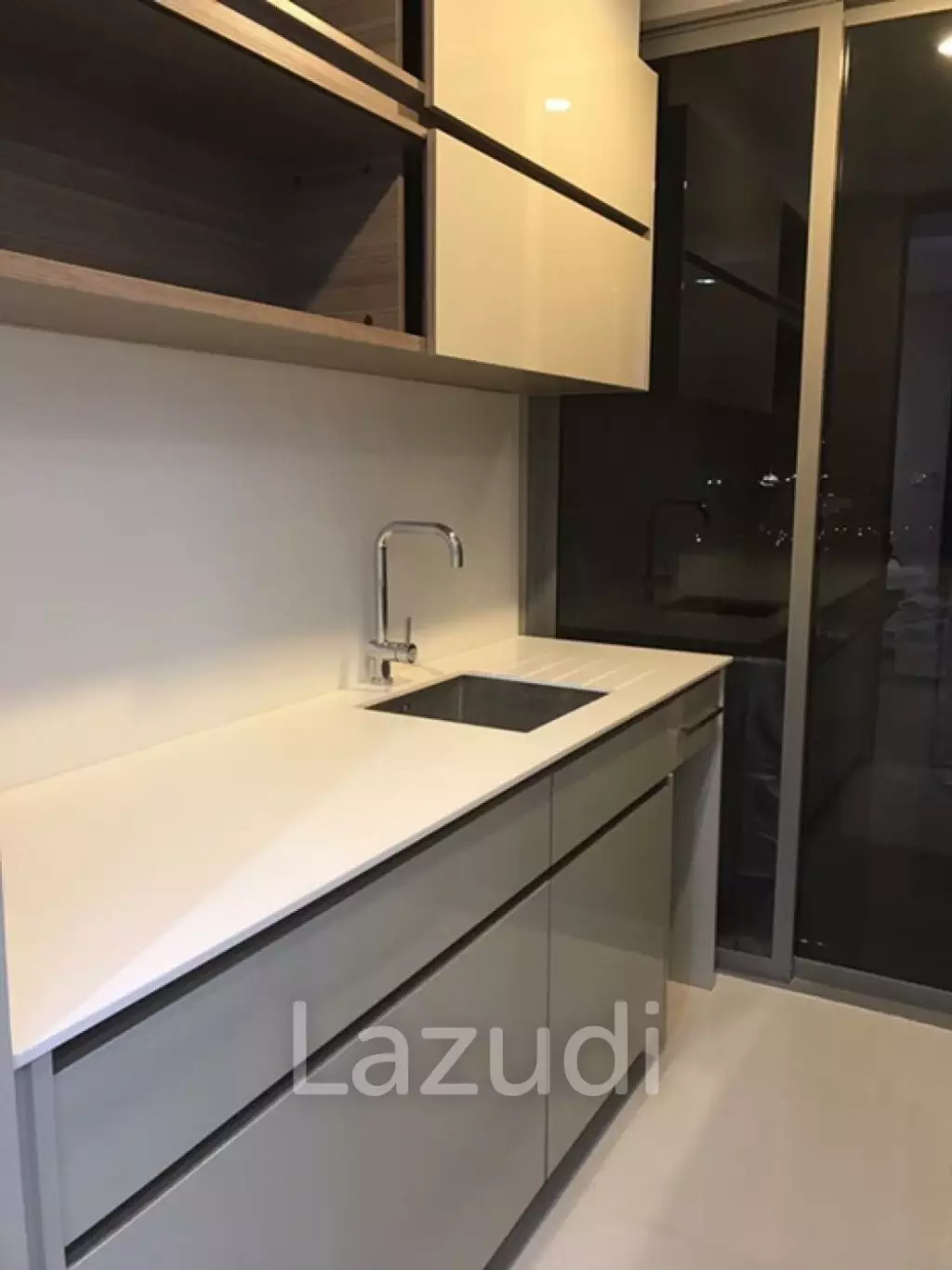 1 Bed 43 Sqm The Room Rama 4 For Sale