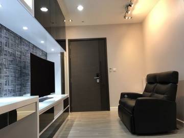 1 Bed 43 Sqm The Room Rama 4 For Sale