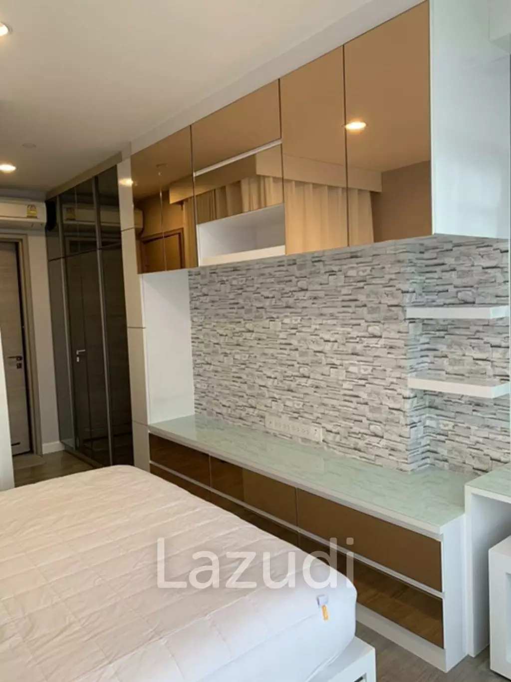 1 Bed 43 Sqm The Room Rama 4 For Sale