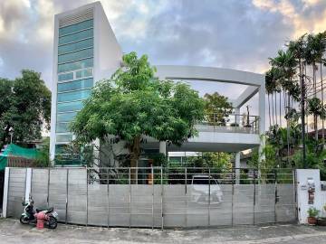 3 Beds Single House For Sale in Sukhumvit 101/1