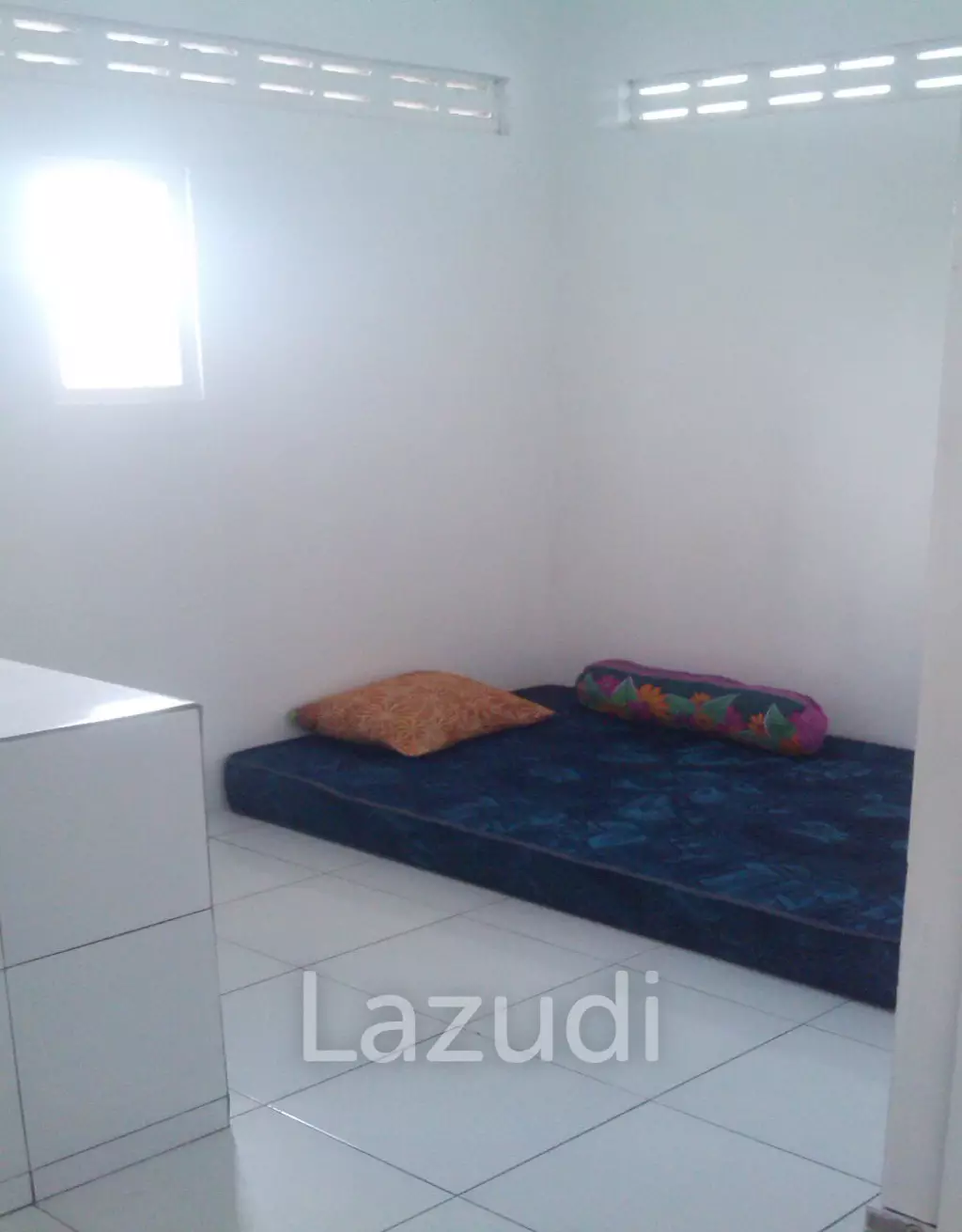 Kost Dekat Bandara Adisutjipto, XT Square, Gembira Loka Zoo dan Universitas Ahmad Dahlan