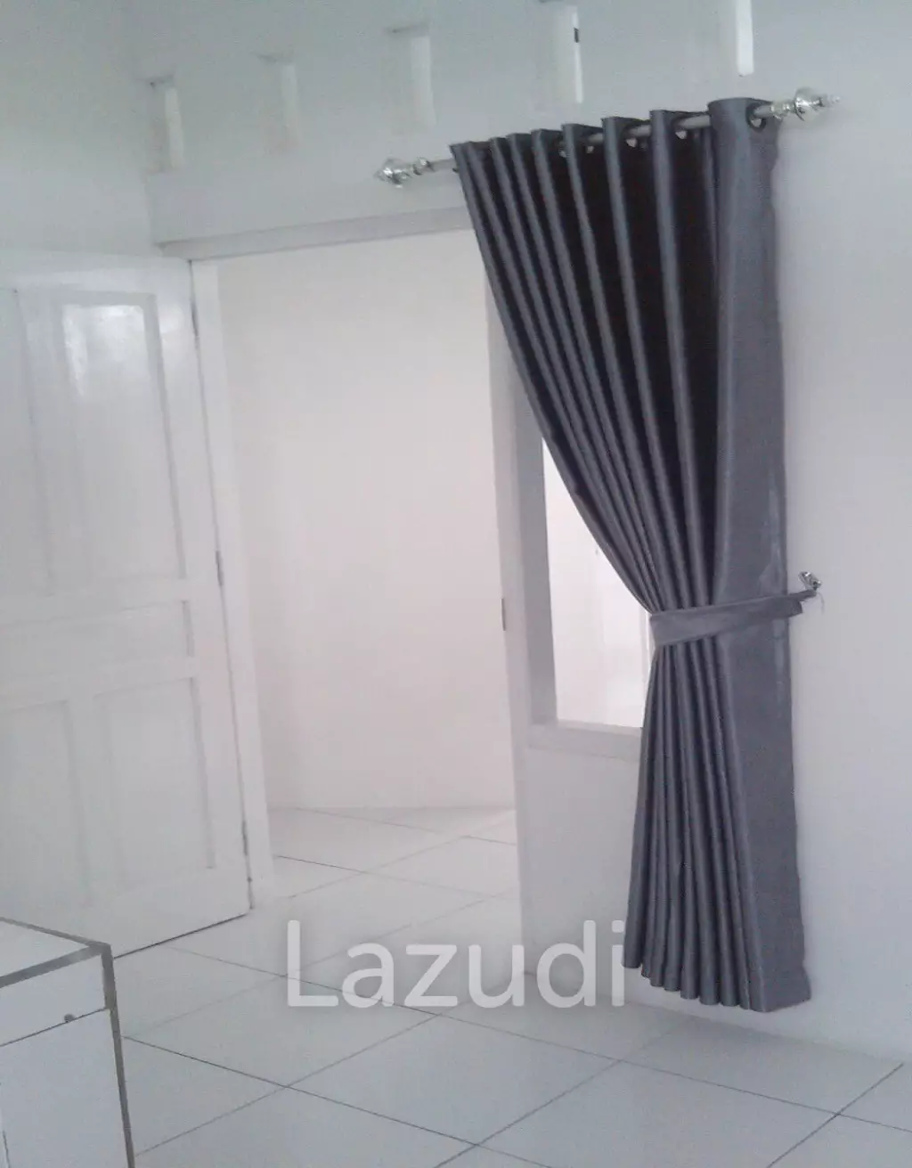 Kost Dekat Bandara Adisutjipto, XT Square, Gembira Loka Zoo dan Universitas Ahmad Dahlan