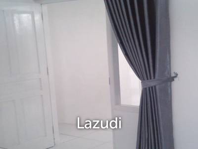 Kost Dekat Bandara Adisutjipto, XT Square, Gembira Loka Zoo dan Universitas Ahmad Dahlan