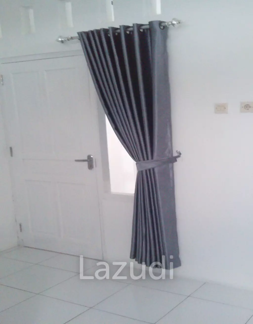 Kost Dekat Bandara Adisutjipto, XT Square, Gembira Loka Zoo dan Universitas Ahmad Dahlan