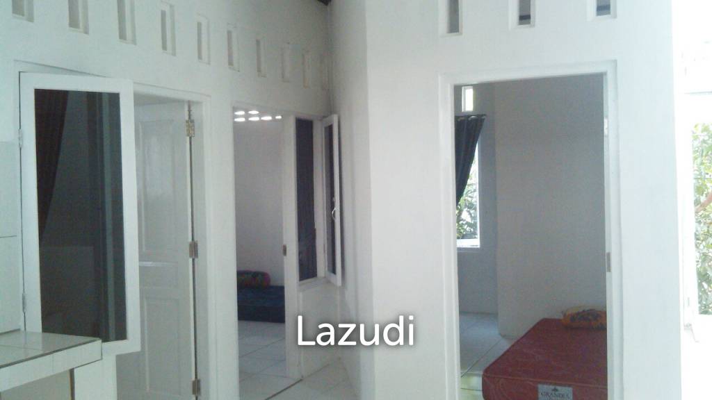 Kost Dekat Bandara Adisutjipto, XT Square, Gembira Loka Zoo dan Universitas Ahmad Dahlan