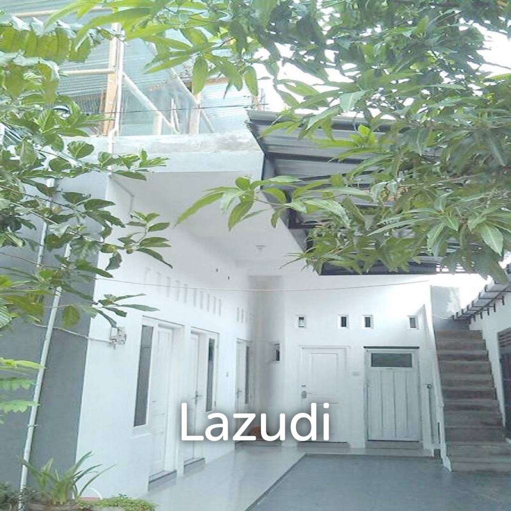 Kost Dekat Bandara Adisutjipto, XT Square, Gembira Loka Zoo dan Universitas Ahmad Dahlan