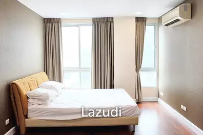 77.3 Sqm 2 Bed 2 Bath Sathorn Plus - By The Garden