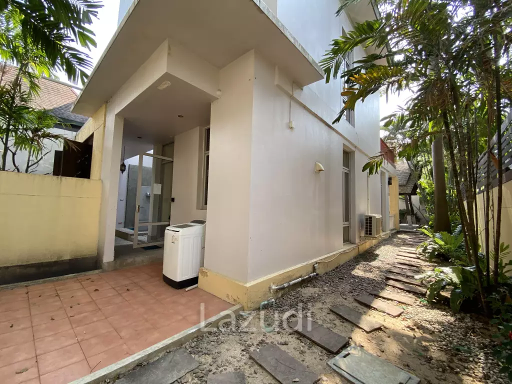 4 Bed 3 Bath 640 SQ.M Nakawari Village