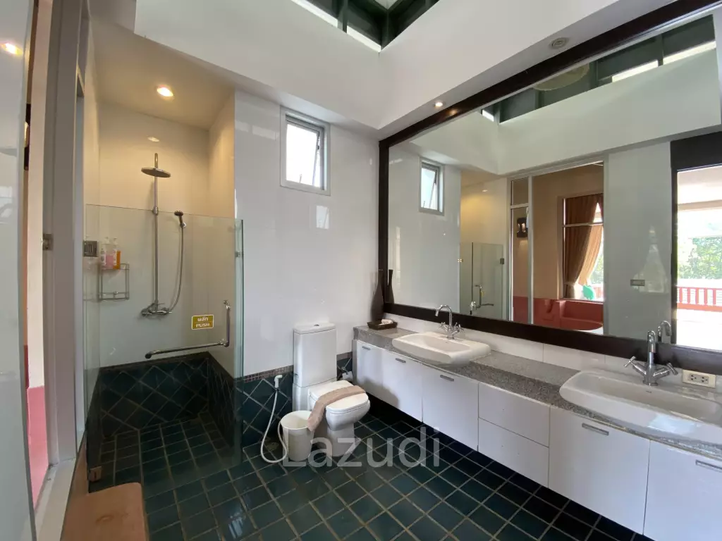 4 Bed 3 Bath 640 SQ.M Nakawari Village
