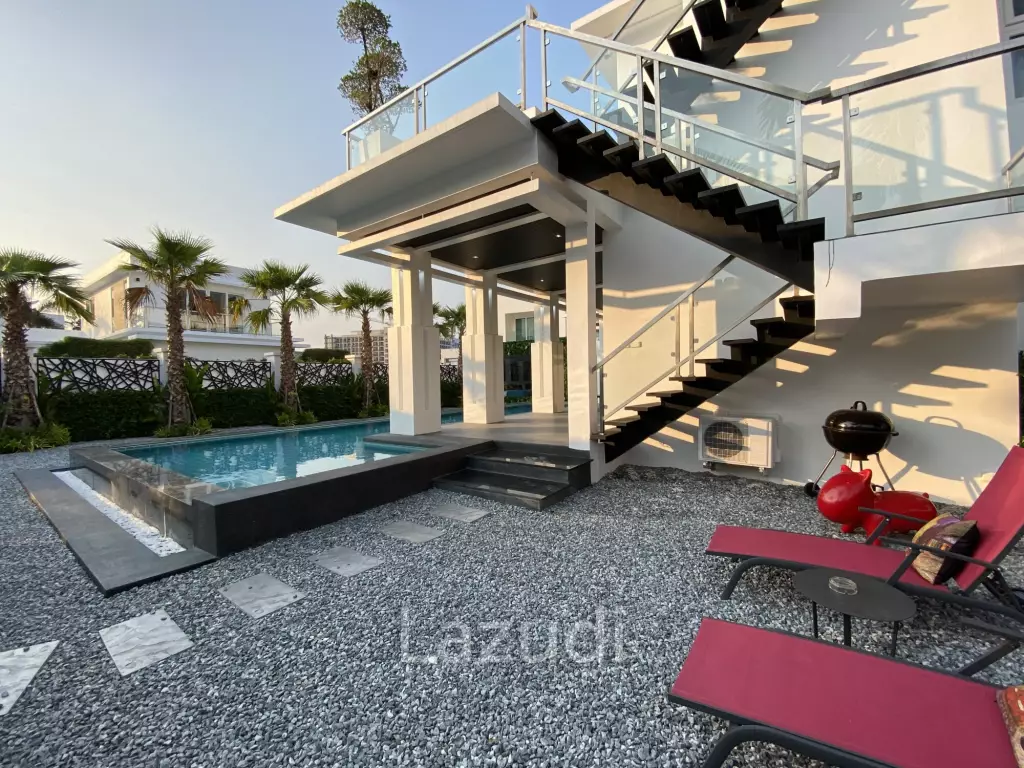 5 bed 450 SQM Palm Oasis Pool Villa