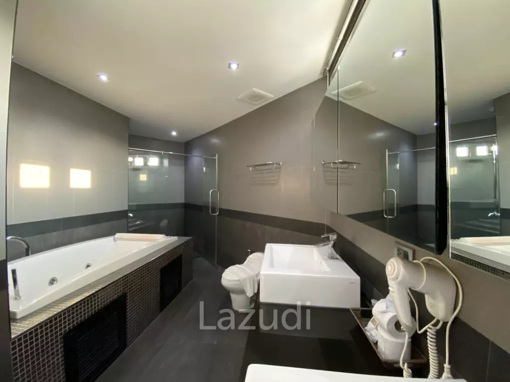 5 bed 450 SQM Palm Oasis Pool Villa