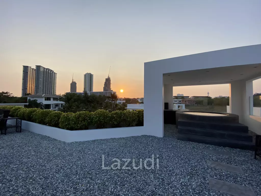 5 bed 450 SQM Palm Oasis Pool Villa