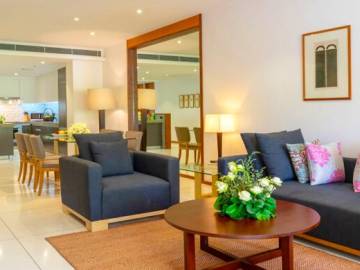 Modern 2 Bed Luxury Apartment Close to Surin Beach