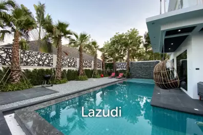 Ultra luxury pool villa in Jomtien