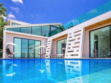 Luxury 4 Bedroom Sea-view Pool Villa on Lamai Hillside