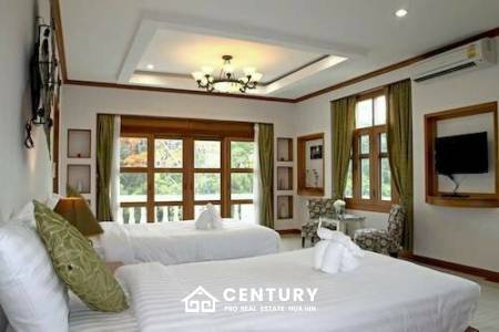 Small hotel near the beach