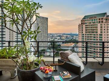 Duplex Penthouse @Baan Piya Sathorn for sale