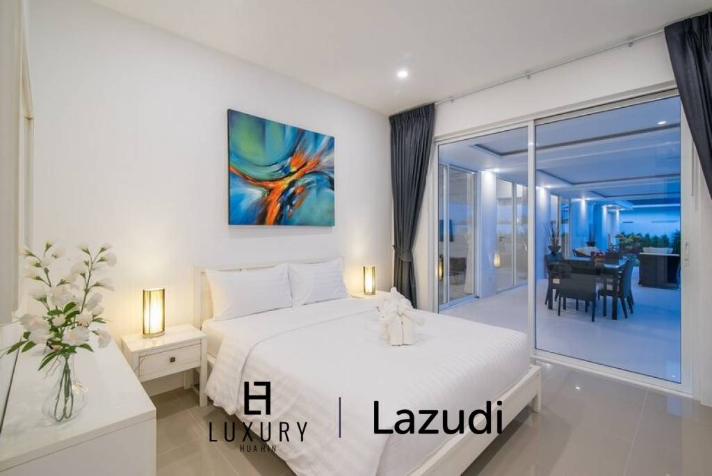 4 bed 274SQM Falcon Hill Luxury Pool Villas