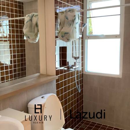 320 metro cuadrado 3 ` 3 Baño Villa de Venta