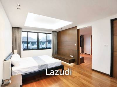 3 Bedrooms 4 Bathrooms 400 SQ.M Willow 49