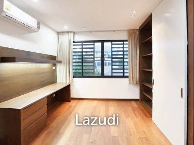 3 Bedrooms 4 Bathrooms 400 SQ.M Willow 49