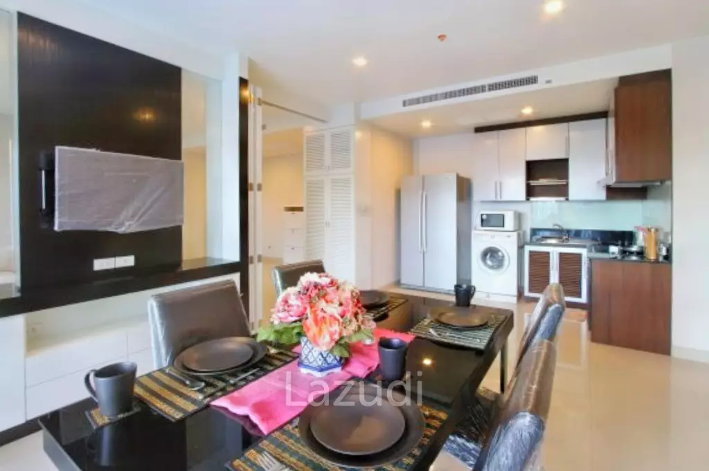 2 Bedrooms 2 Bathrooms 104 SQ.M Noble Solo