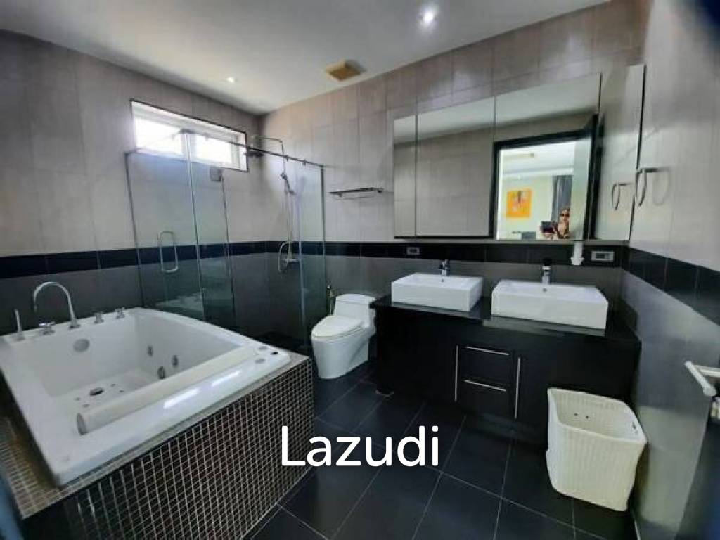 5 Bedroom Luxury Modern Pool Villa near Jomtien