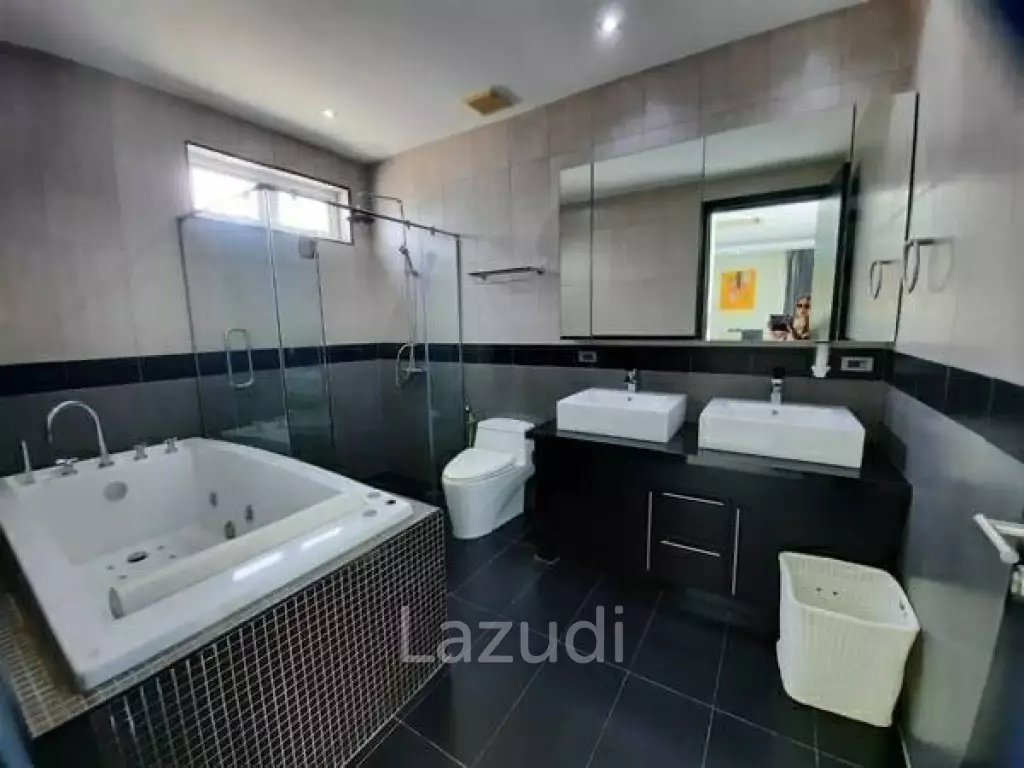 5 Bedroom Luxury Modern Pool Villa near Jomtien